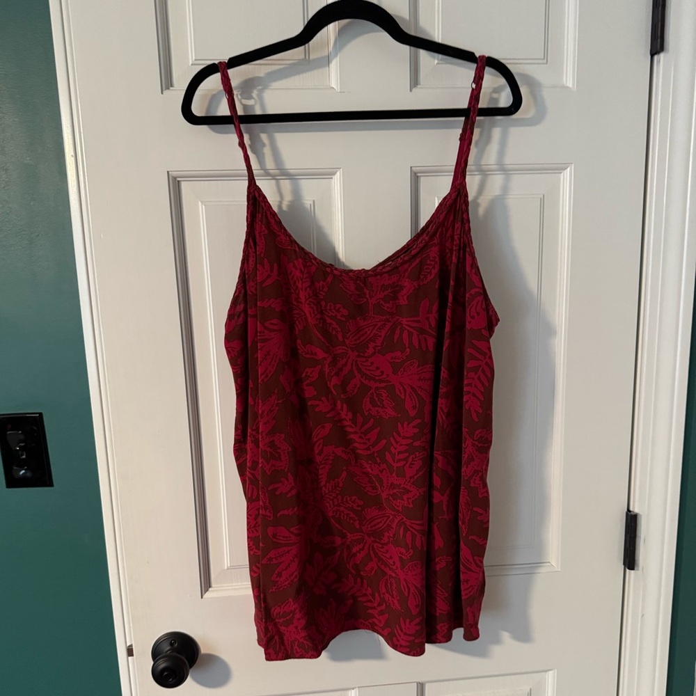 Torrid red floral tank top